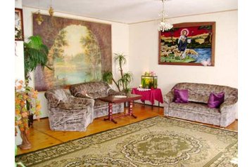 Ukraina Privát Pečenižyn, Eksterjers